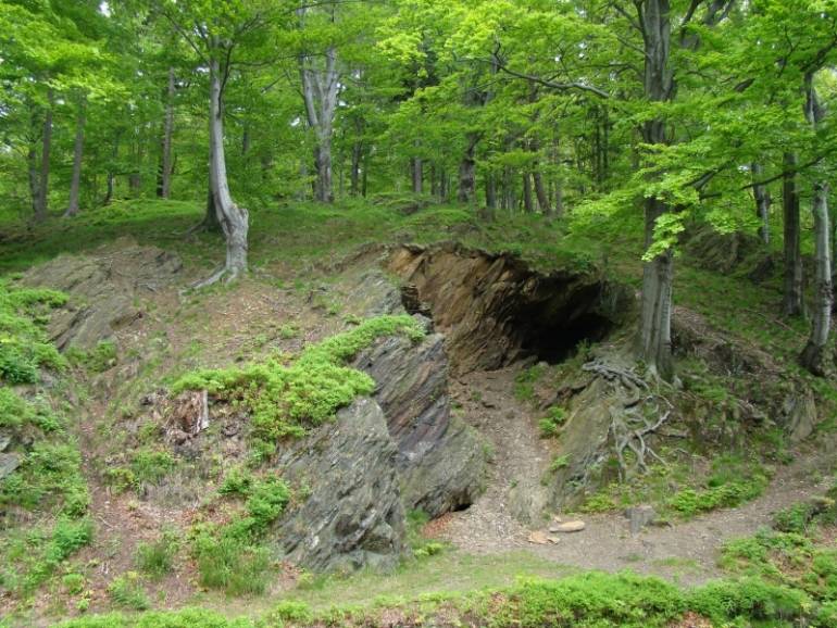 Grotte in Czerniawa-Zdrój