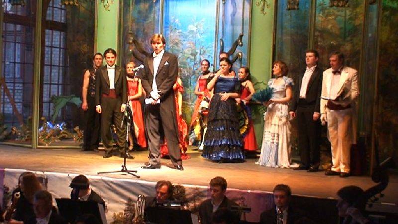 Velká operní a operetková přehlídka 2008                                                                                        