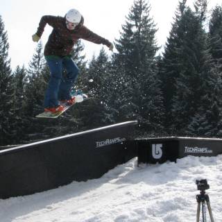 Burton Spring Jam- 27.03.2011                                                                                                   